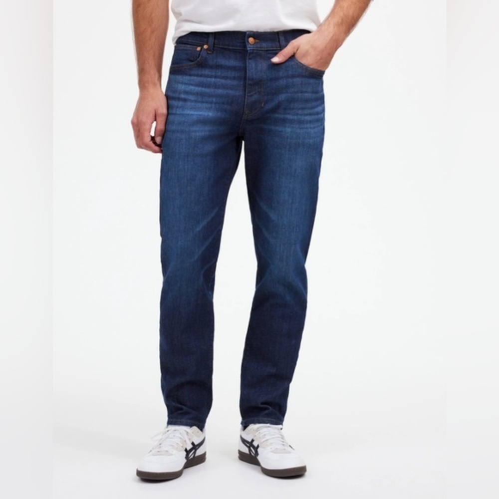 NWT Madewell Men’s Relaxed Taper Jeans size 31/30